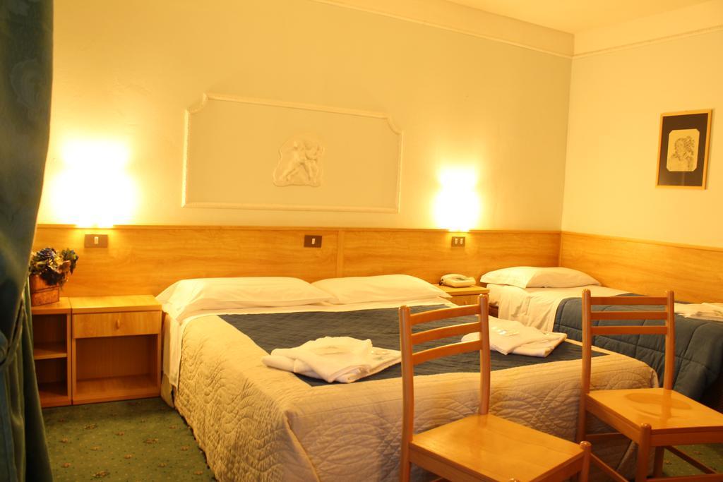 Hotel Villanova 산토스테파노디카도레 외부 사진